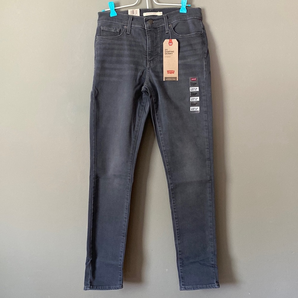 Levi’s women’s new with tags gray 311 shaping skinny size 26